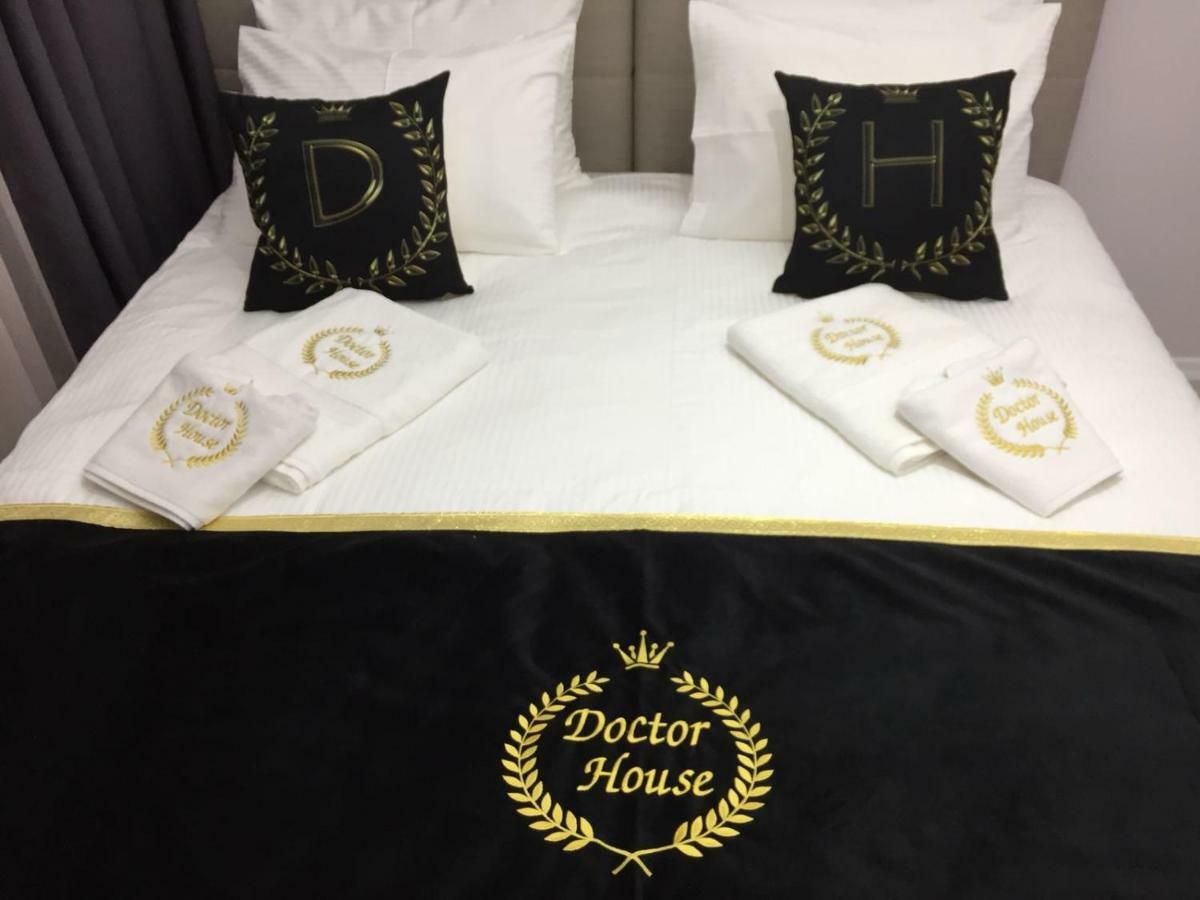 Doctor House Hotel Talas 外观 照片