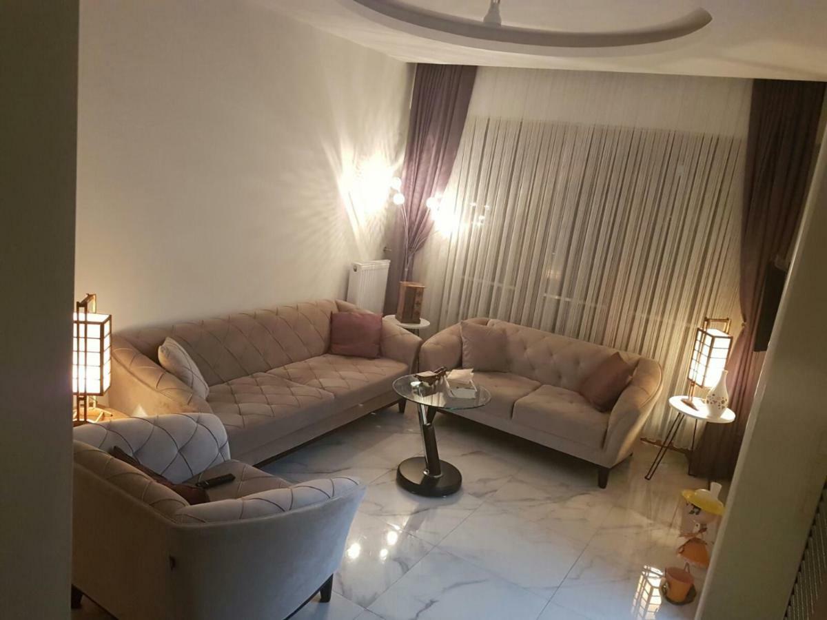 Doctor House Hotel Talas 外观 照片